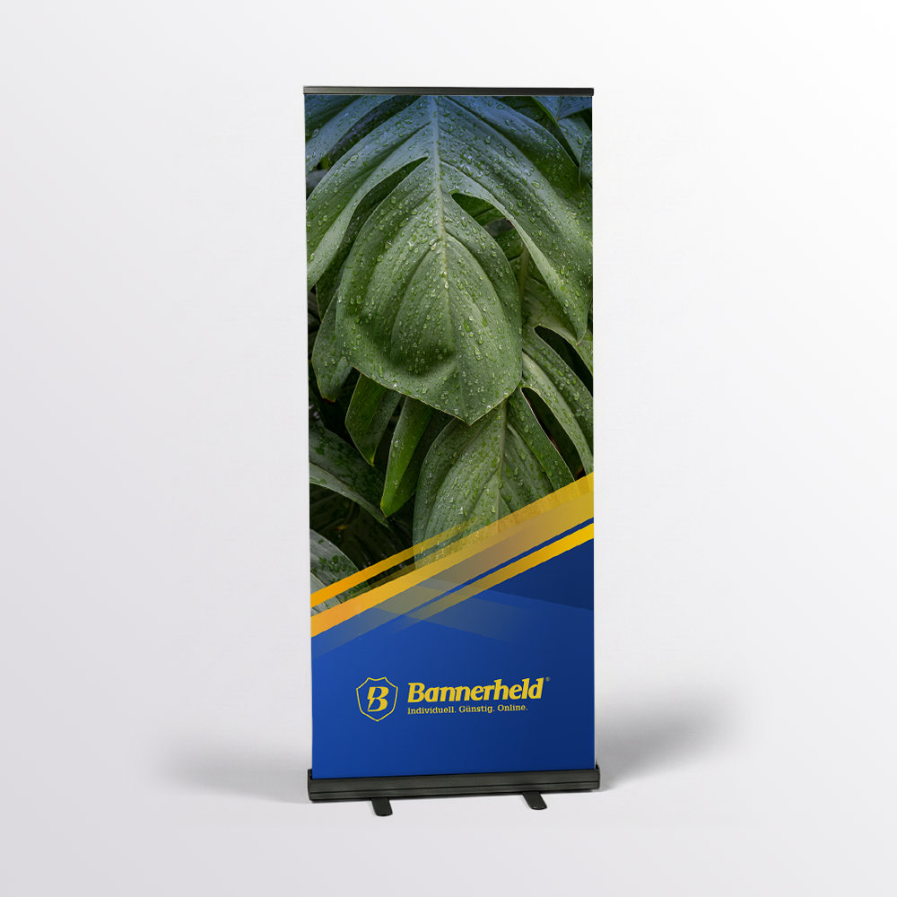 Roll-Up Black mit schwarzer Kassette und bedrucktem Banner